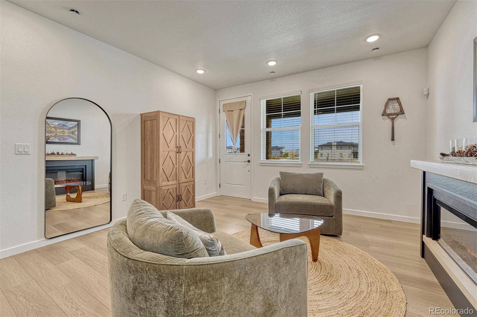 MLS Image #3 for 8673  middle fork street,littleton, Colorado