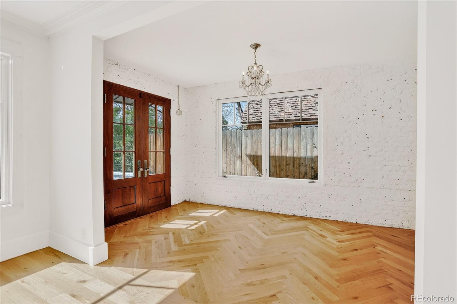 MLS Image #21 for 250  ash street,denver, Colorado