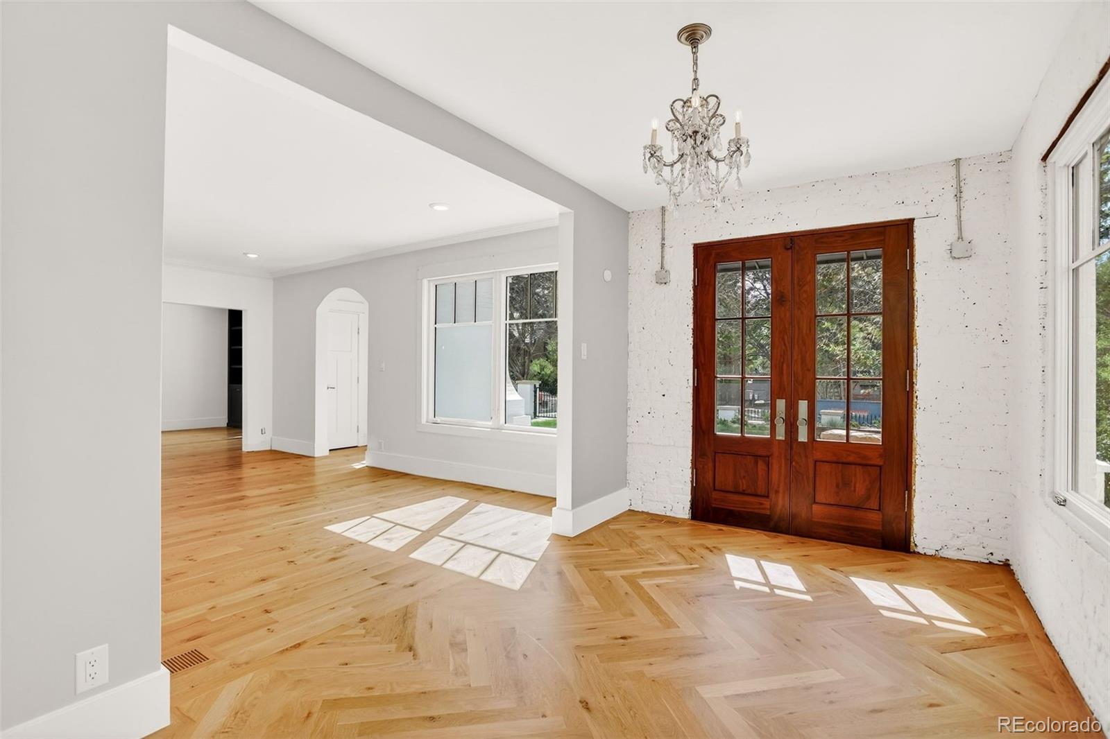 MLS Image #22 for 250  ash street,denver, Colorado