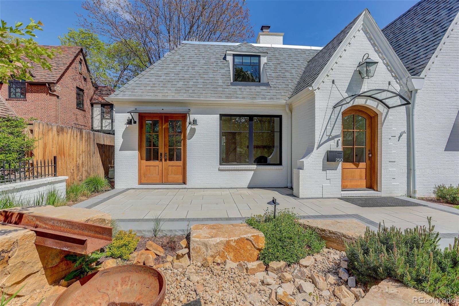 MLS Image #3 for 250  ash street,denver, Colorado
