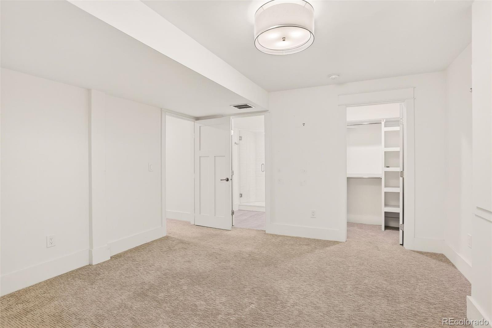 MLS Image #33 for 250  ash street,denver, Colorado