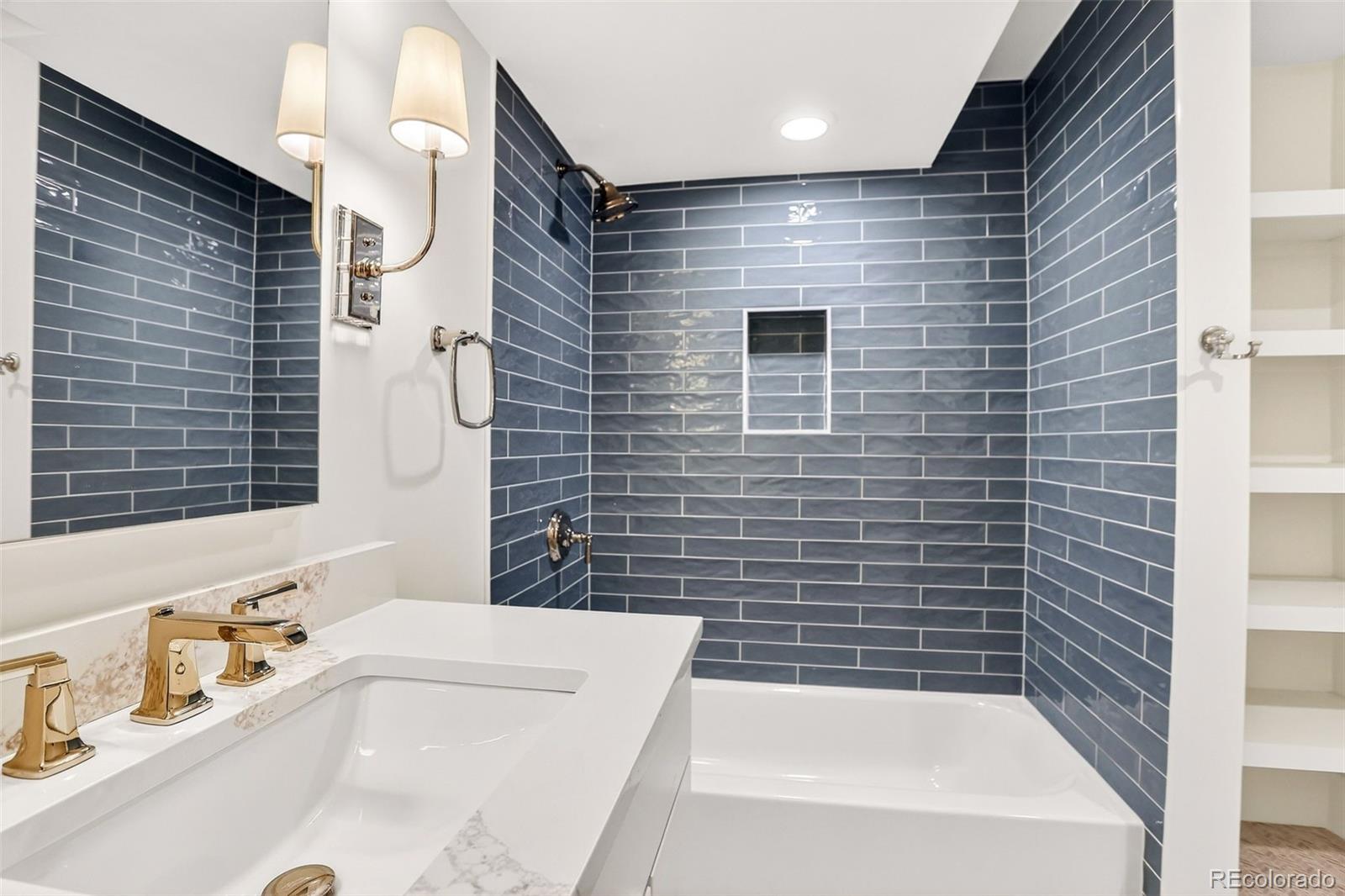 MLS Image #37 for 250  ash street,denver, Colorado