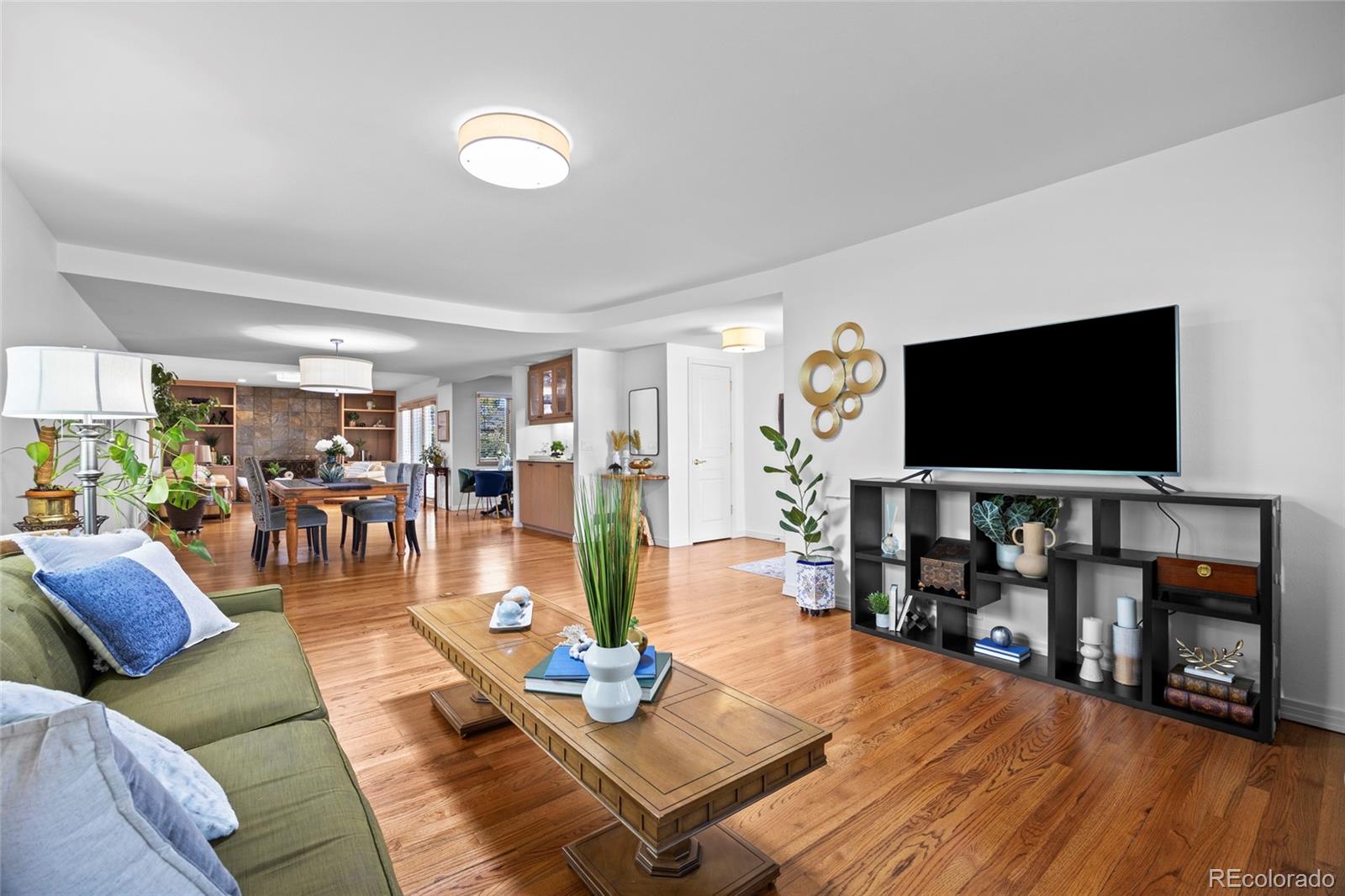 MLS Image #4 for 3051 s josephine street,denver, Colorado