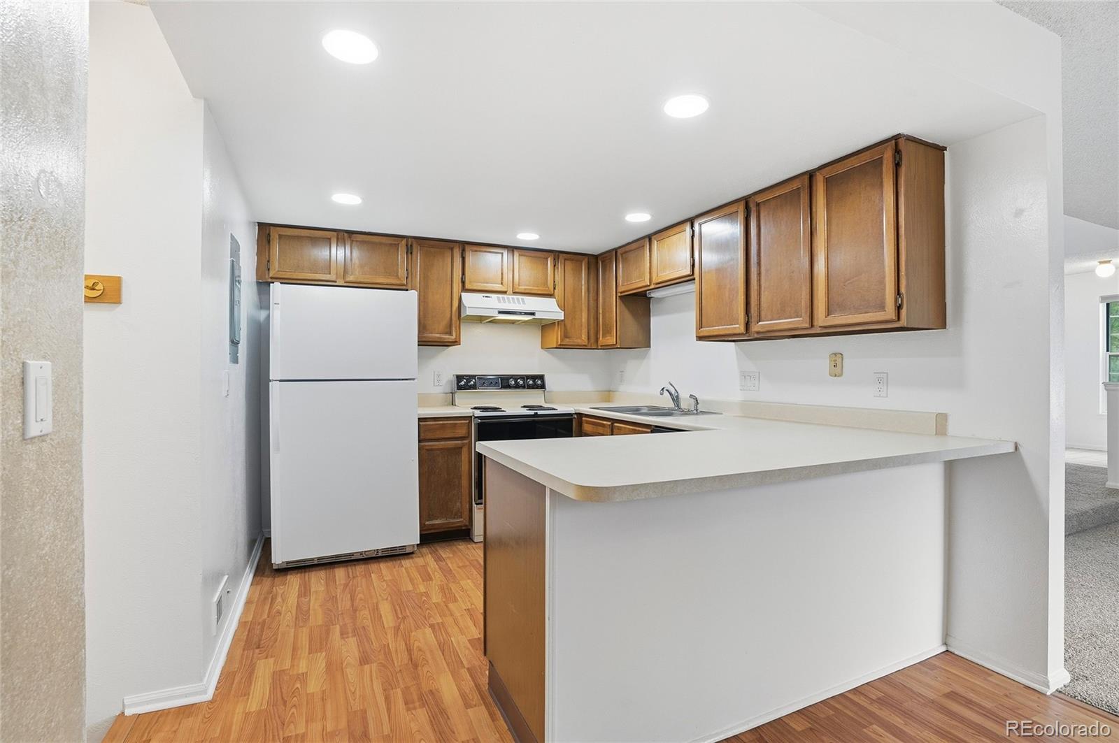 MLS Image #14 for 8425  everett way,arvada, Colorado