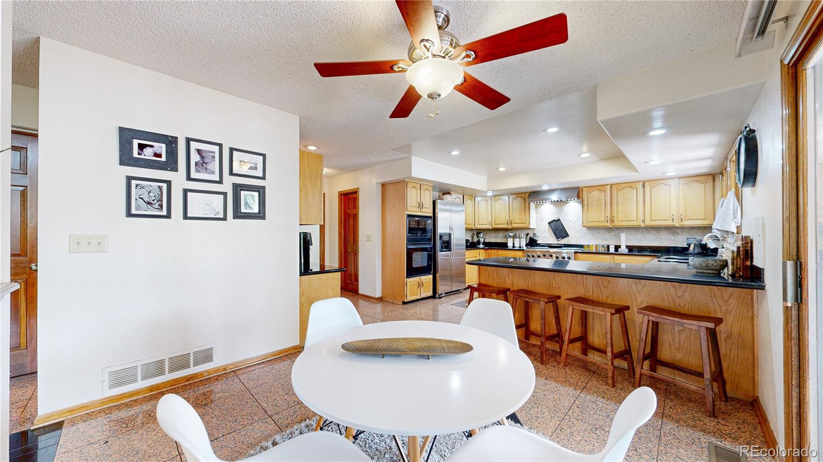 MLS Image #13 for 2462  country club loop,denver, Colorado