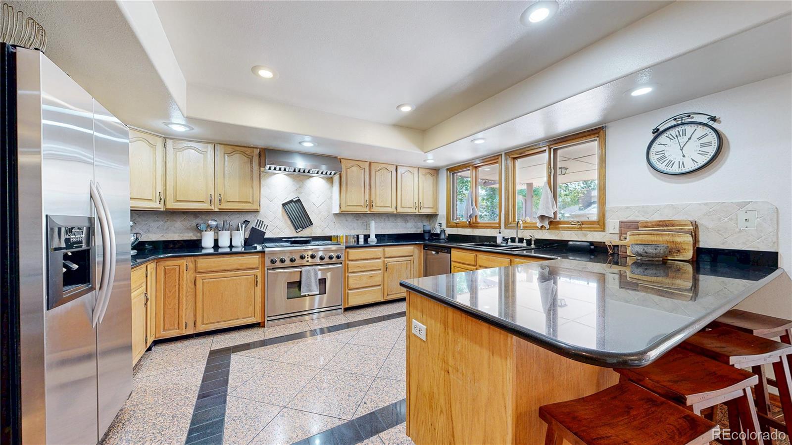 MLS Image #15 for 2462  country club loop,denver, Colorado
