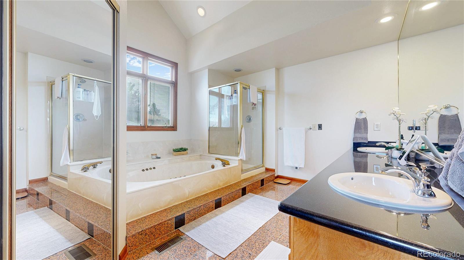 MLS Image #20 for 2462  country club loop,denver, Colorado