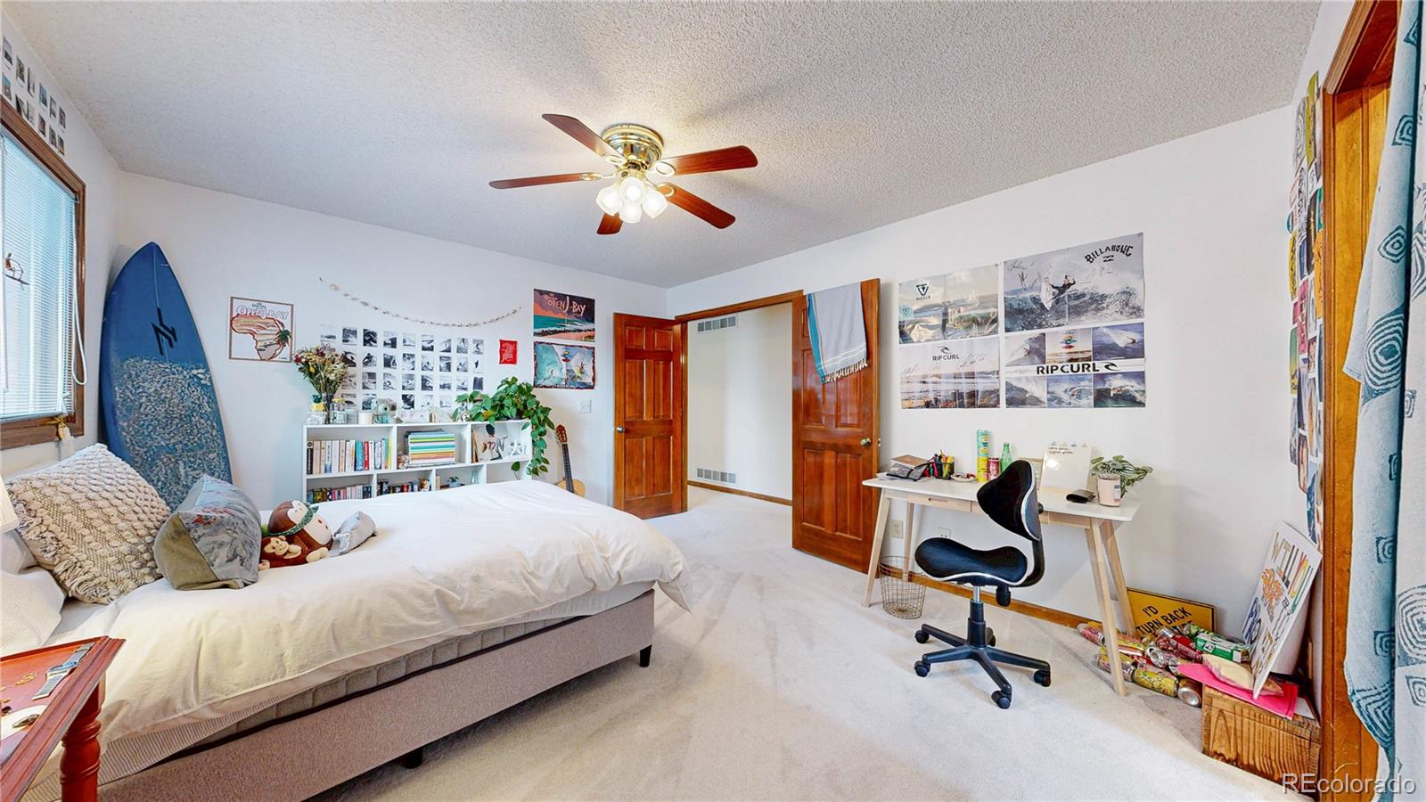 MLS Image #23 for 2462  country club loop,denver, Colorado