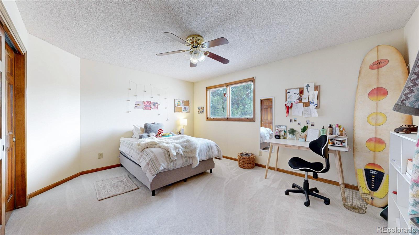 MLS Image #26 for 2462  country club loop,denver, Colorado