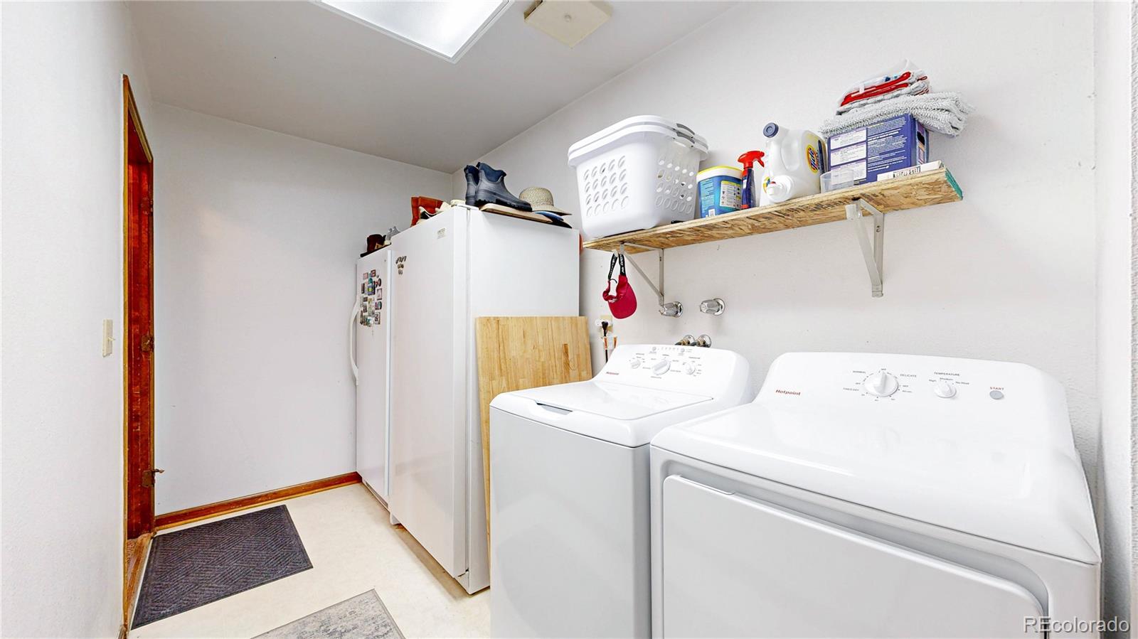 MLS Image #27 for 2462  country club loop,denver, Colorado