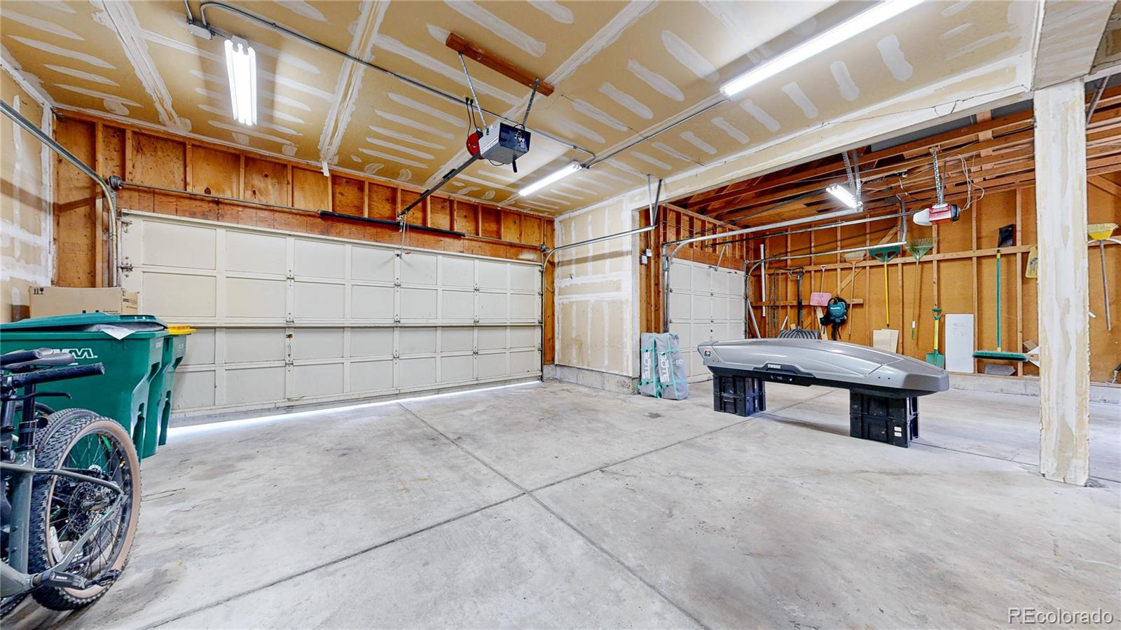MLS Image #33 for 2462  country club loop,denver, Colorado
