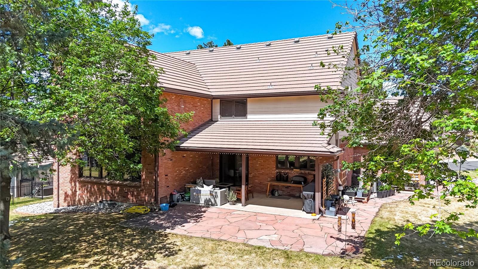 MLS Image #37 for 2462  country club loop,denver, Colorado