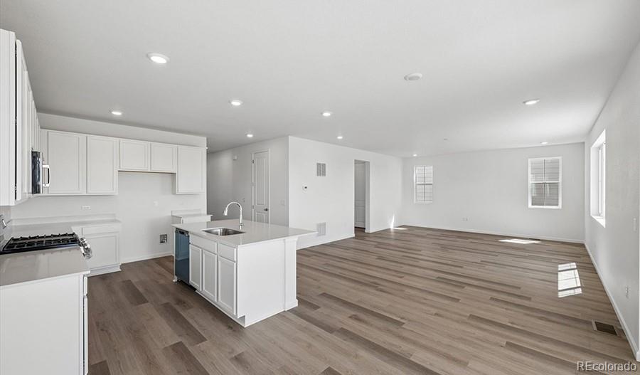MLS Image #10 for 4150  runyon lake street,brighton, Colorado