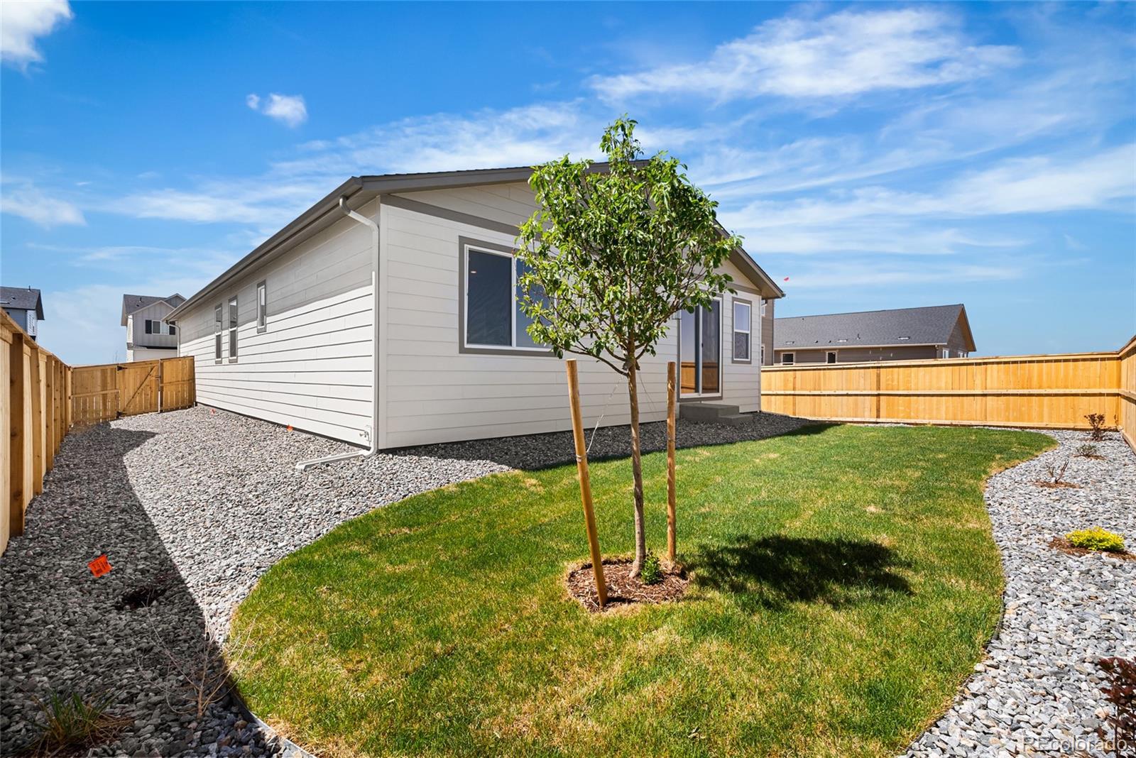 MLS Image #20 for 2722  mosker street,strasburg, Colorado