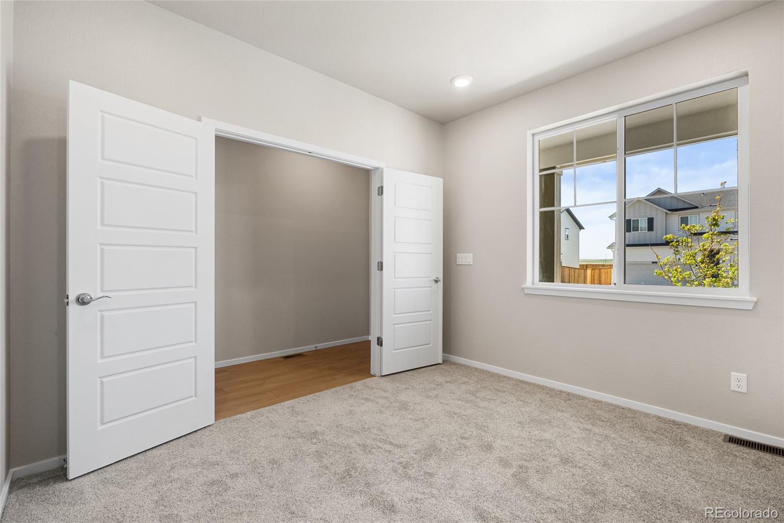 MLS Image #5 for 2722  mosker street,strasburg, Colorado