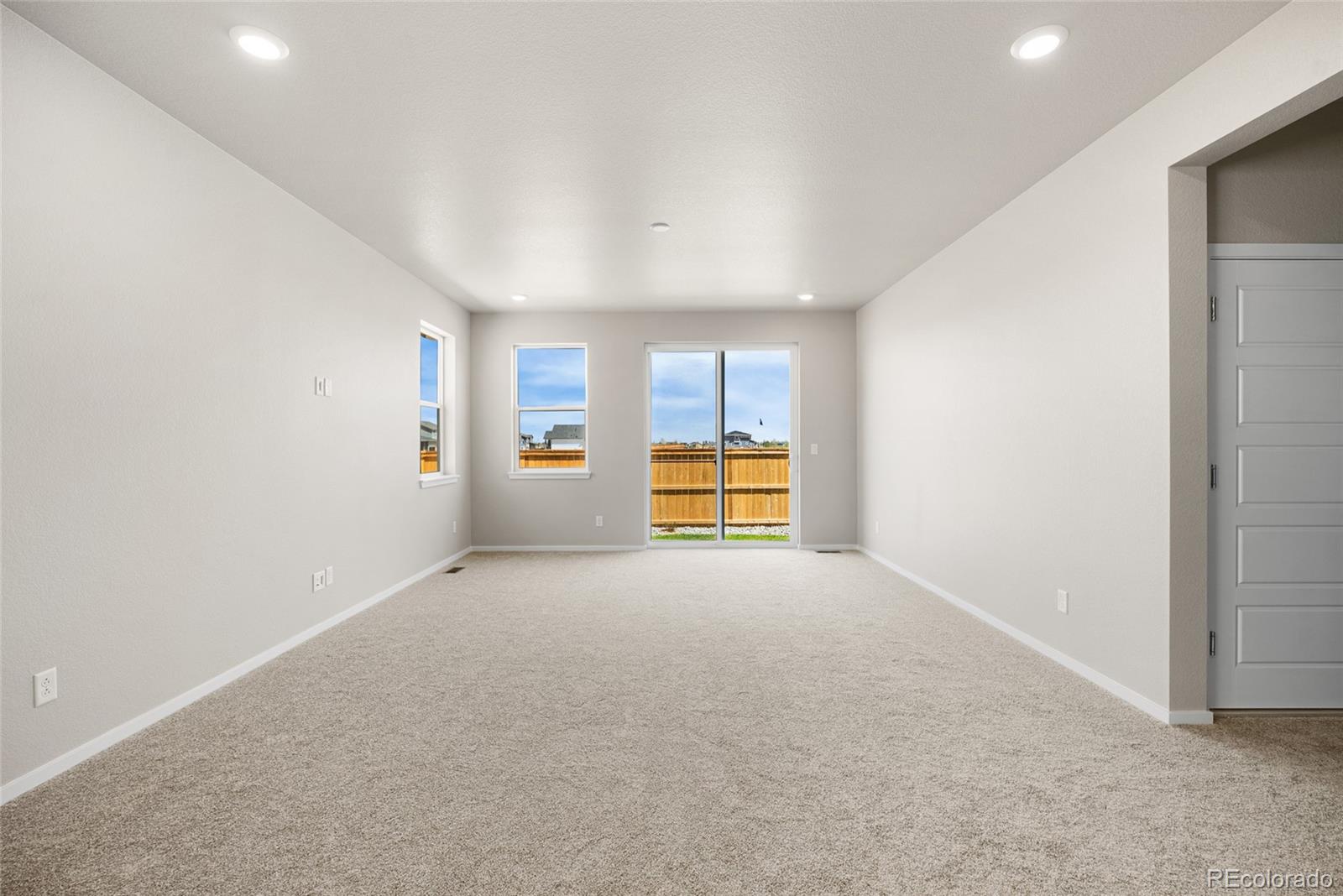 MLS Image #7 for 2722  mosker street,strasburg, Colorado