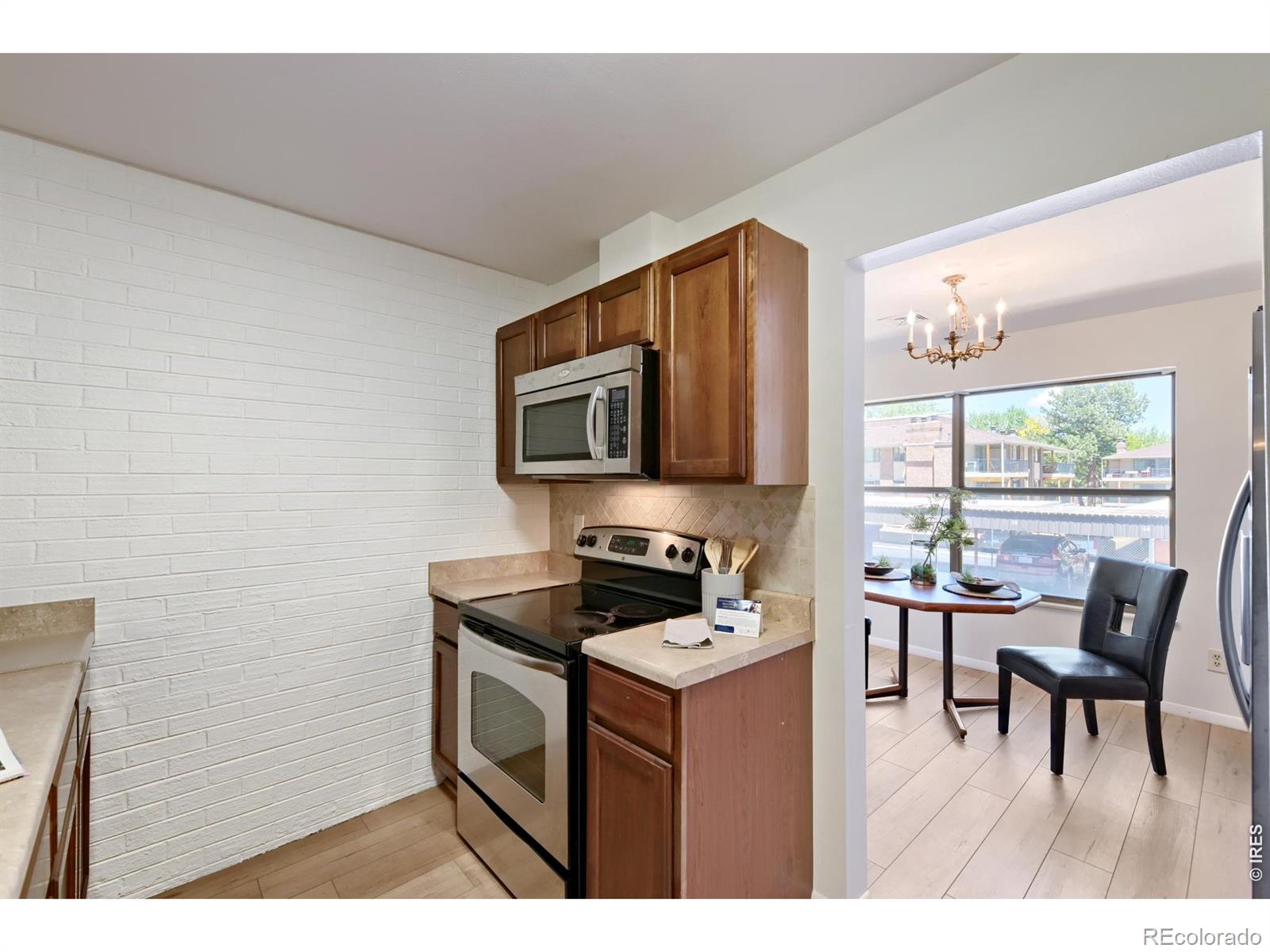 MLS Image #11 for 500  manhattan drive,boulder, Colorado