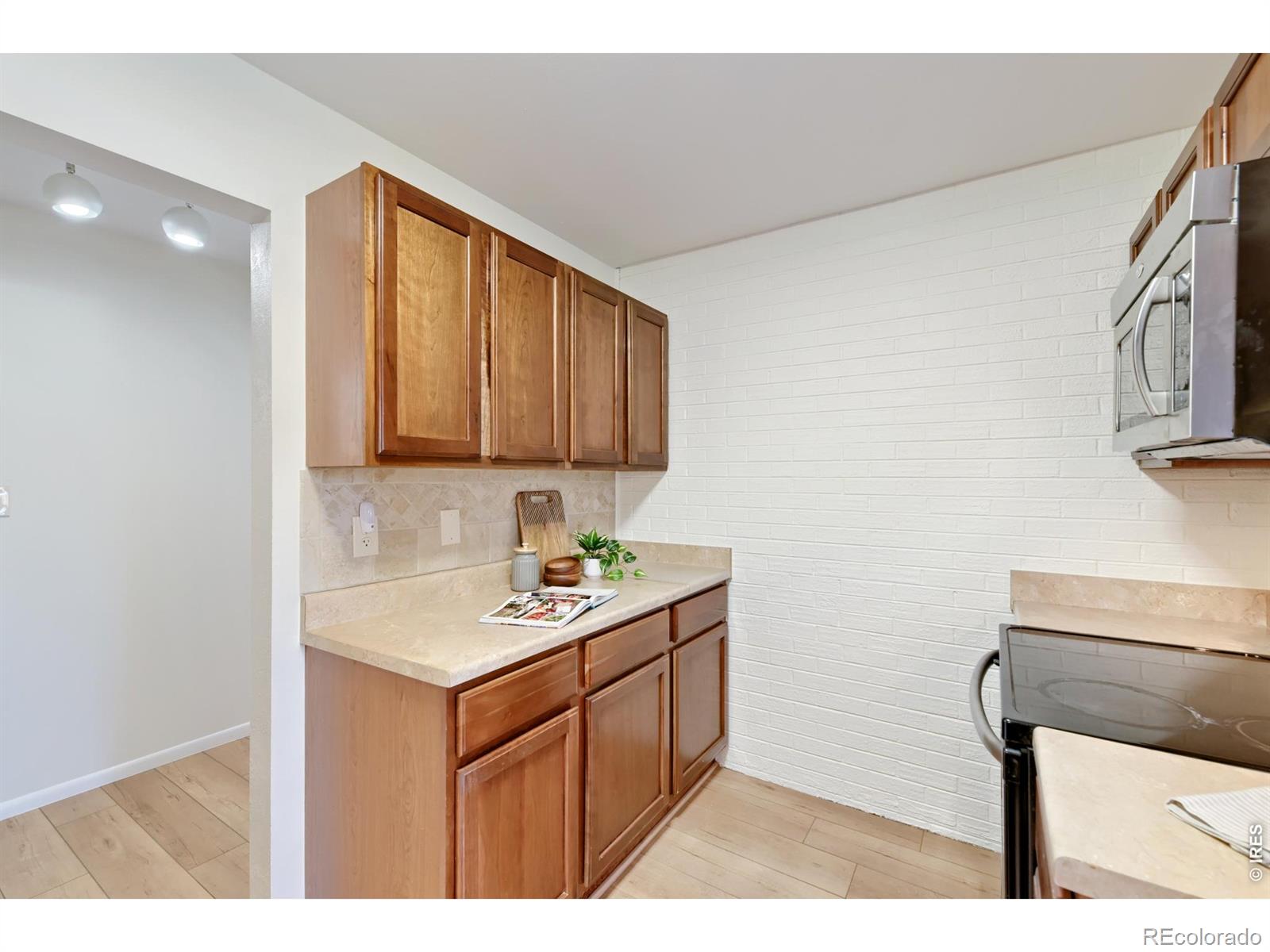 MLS Image #12 for 500  manhattan drive,boulder, Colorado