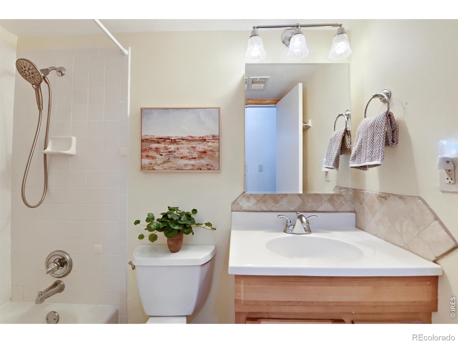 MLS Image #16 for 500  manhattan drive,boulder, Colorado