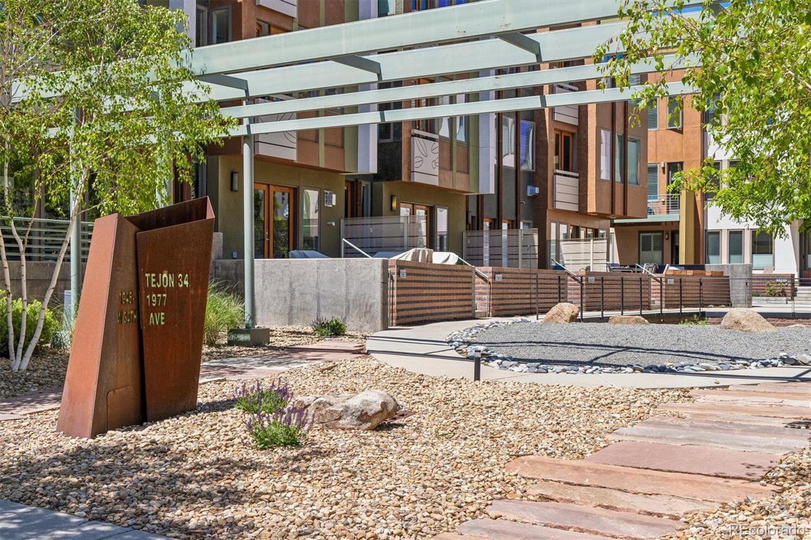 MLS Image #4 for 1949 w 34th avenue,denver, Colorado
