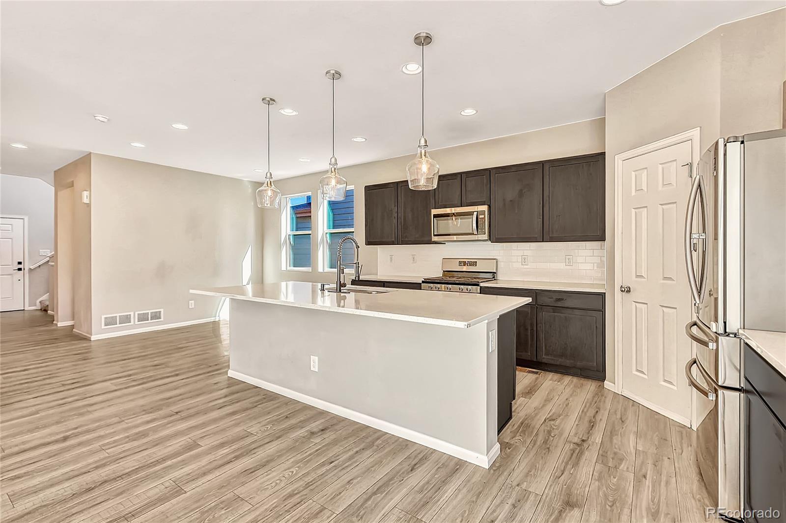 MLS Image #4 for 4716  jasper street,denver, Colorado