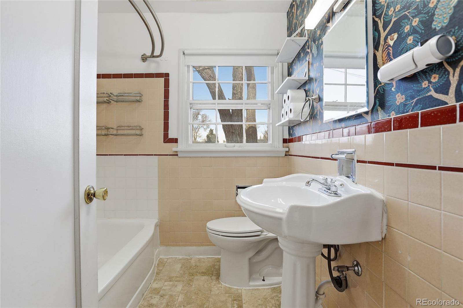 MLS Image #21 for 6925 w 14th avenue,lakewood, Colorado