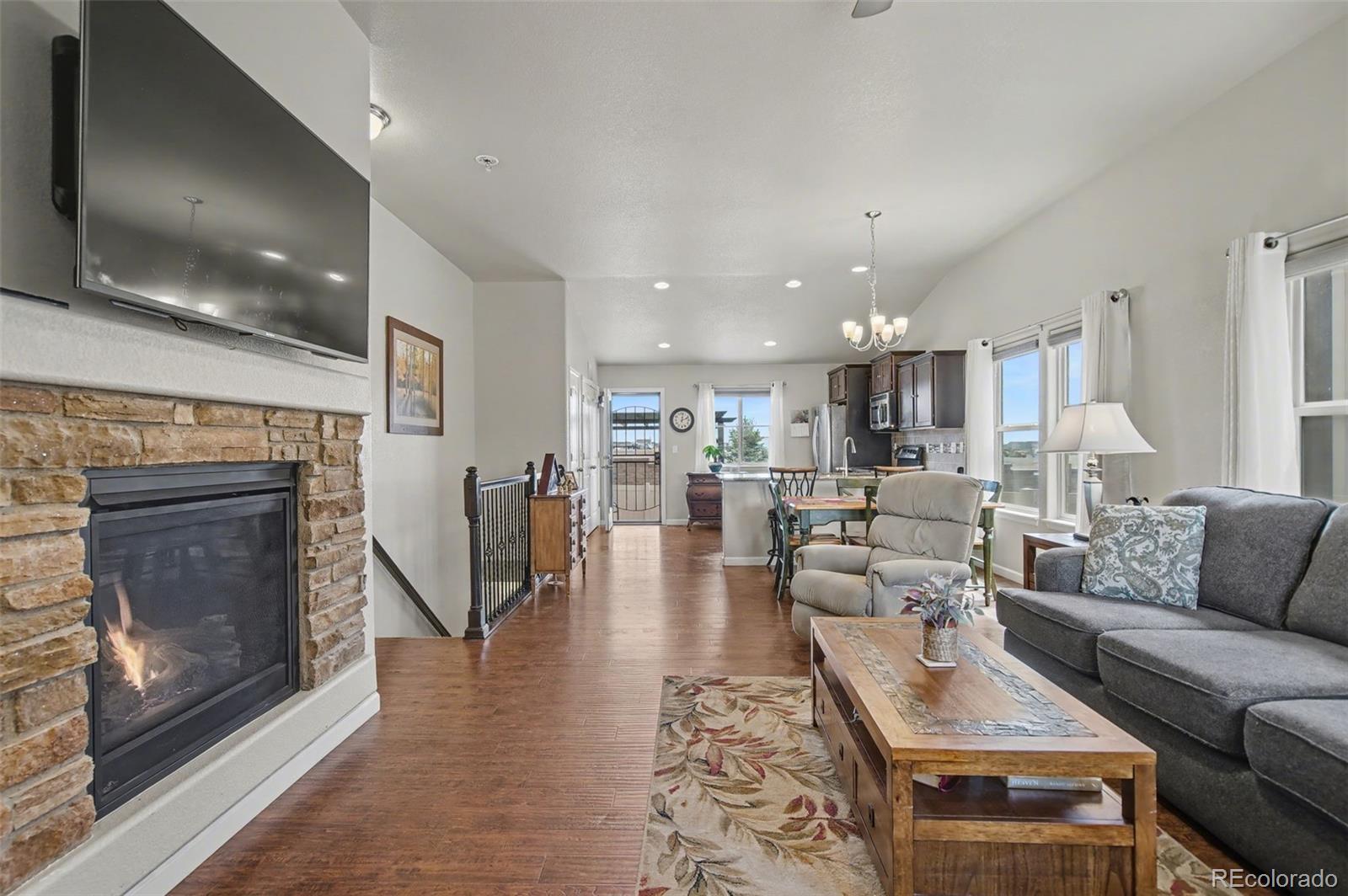 MLS Image #3 for 8167  mockorange heights,colorado springs, Colorado