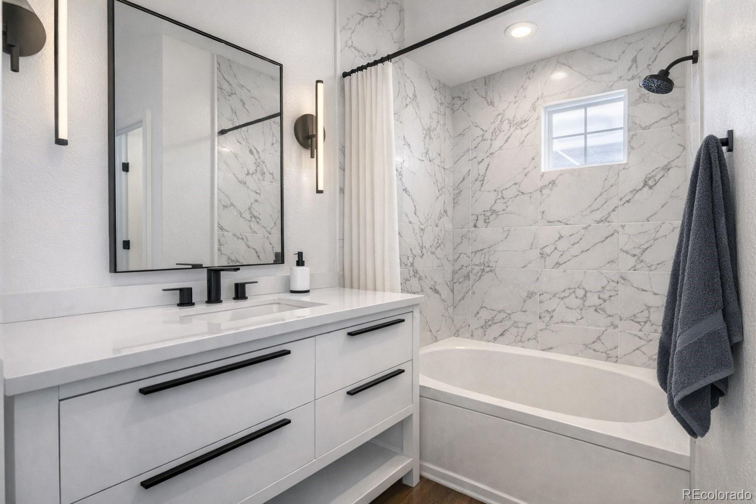 MLS Image #18 for 13072  grant circle c,thornton, Colorado