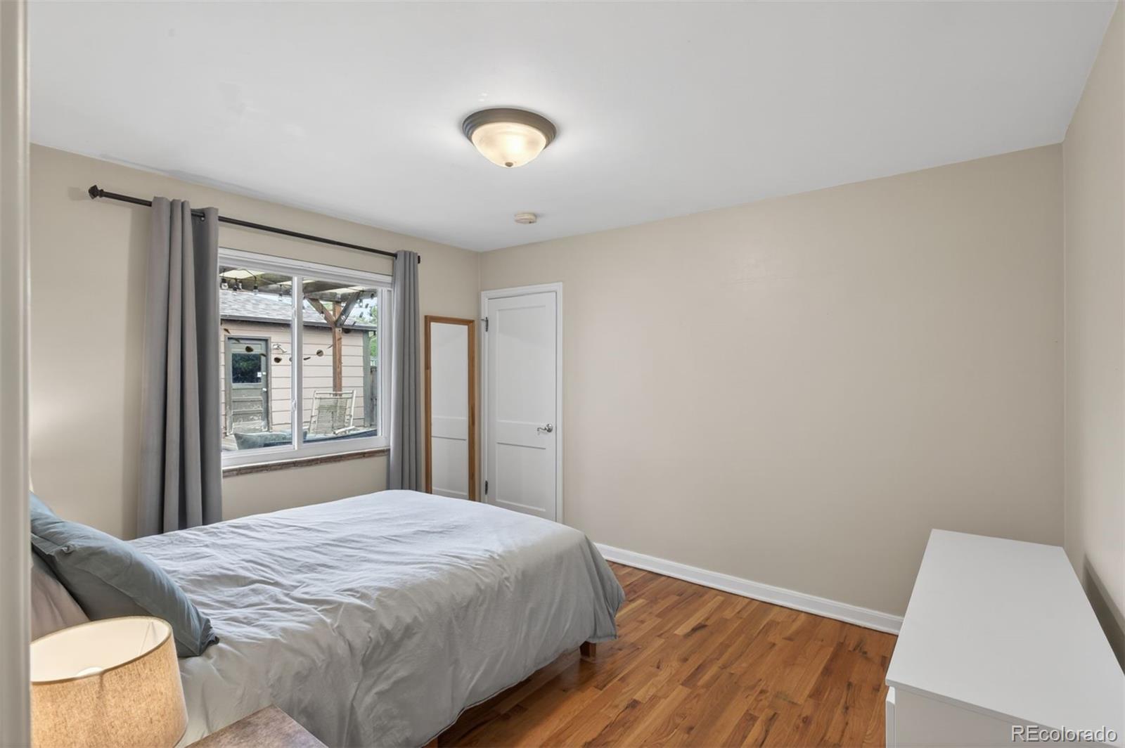 MLS Image #9 for 1210  dahlia street,denver, Colorado