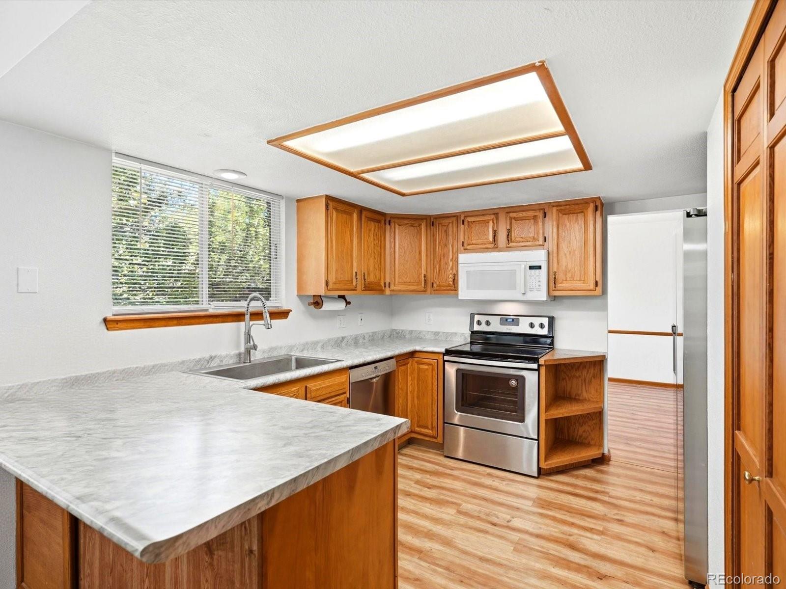 MLS Image #10 for 8158 w frost place,littleton, Colorado