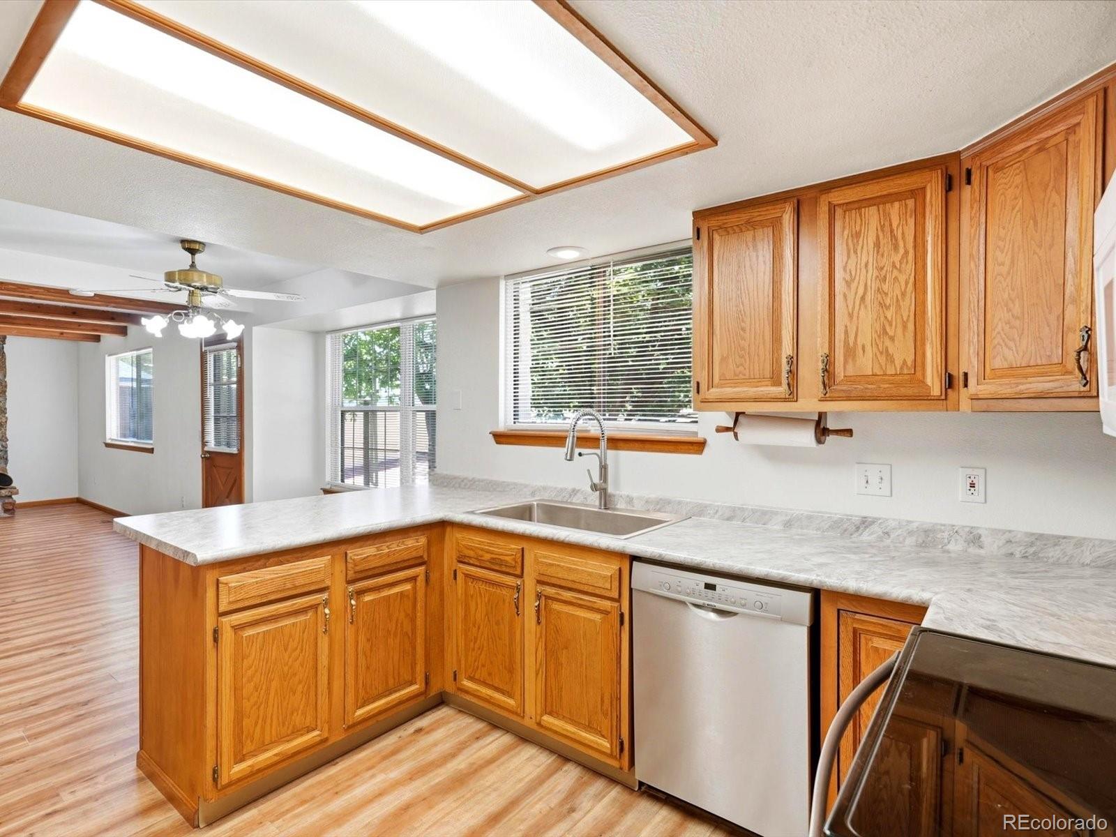 MLS Image #14 for 8158 w frost place,littleton, Colorado