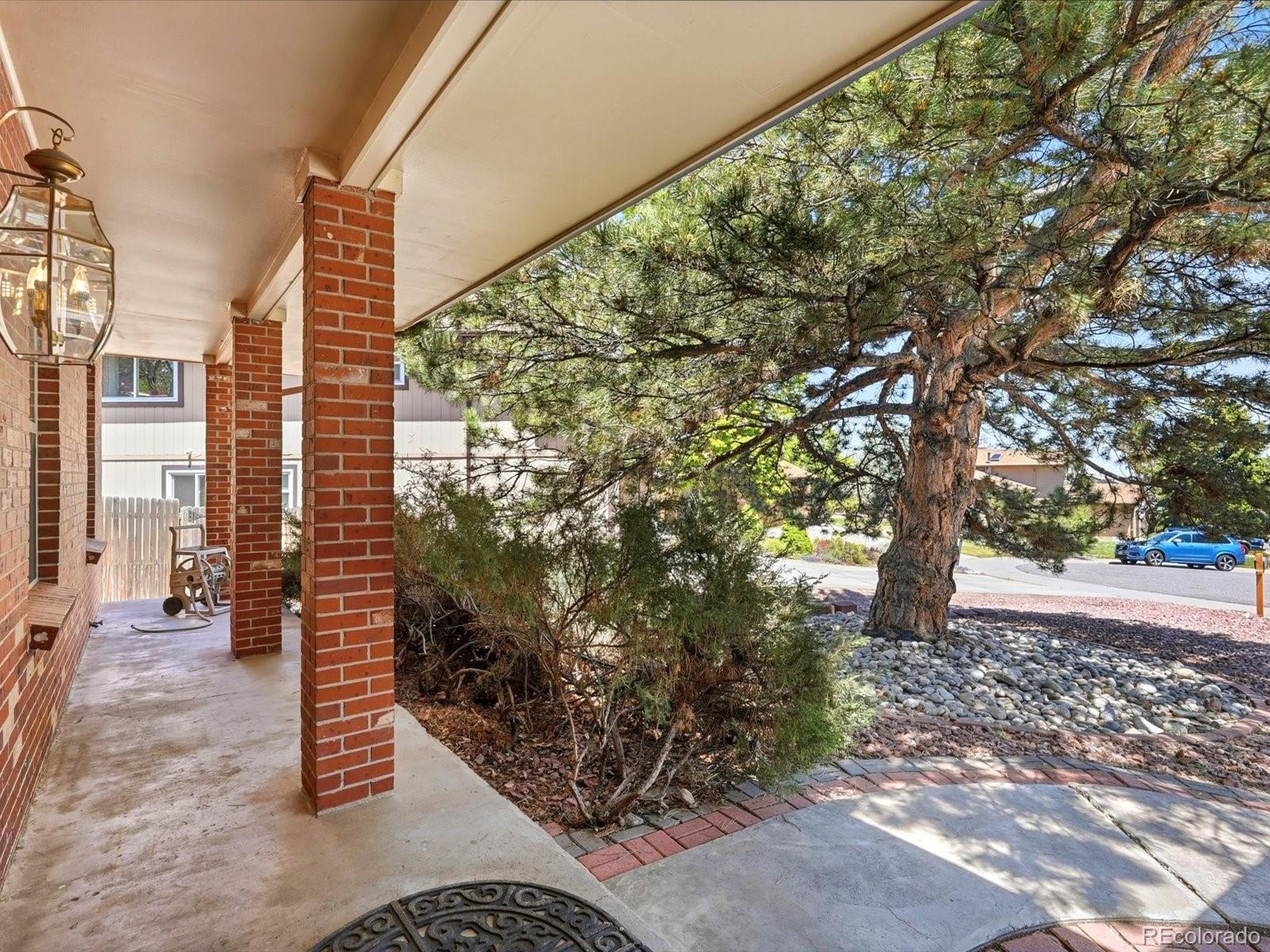 MLS Image #3 for 8158 w frost place,littleton, Colorado