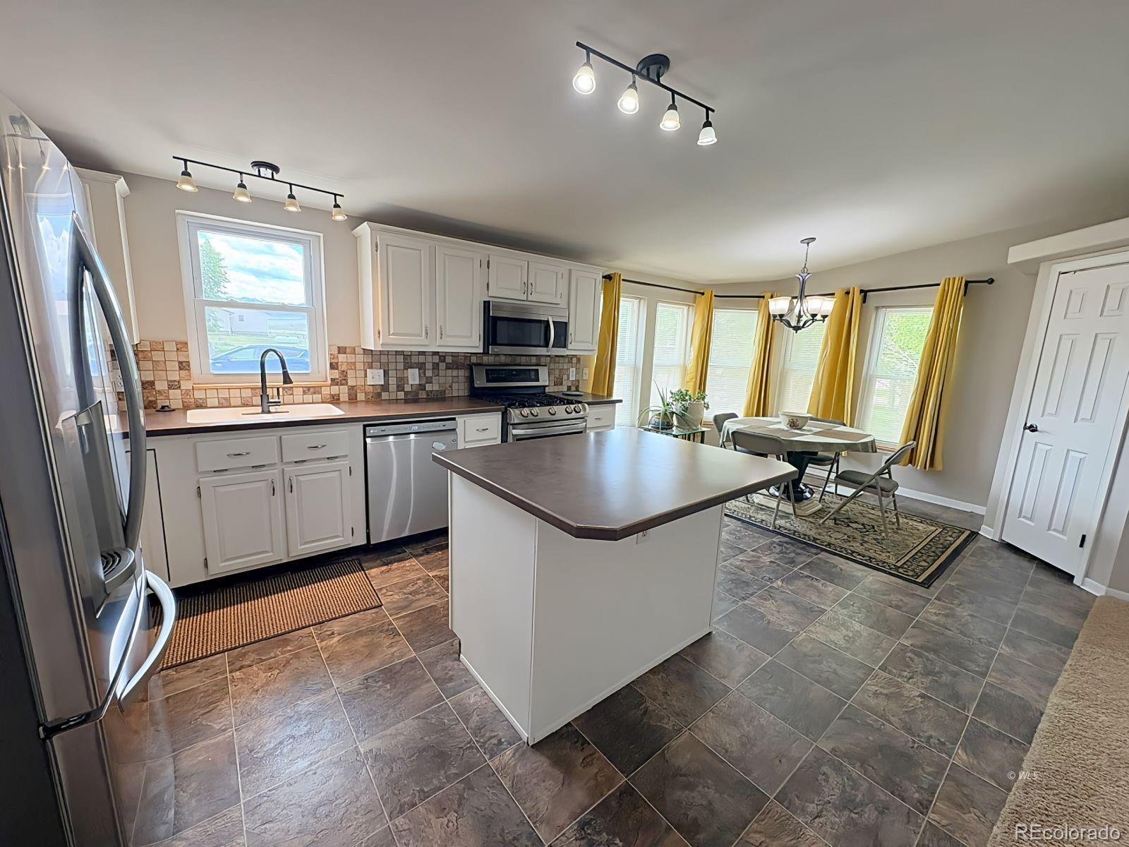 MLS Image #21 for 29  granada court,silver cliff, Colorado
