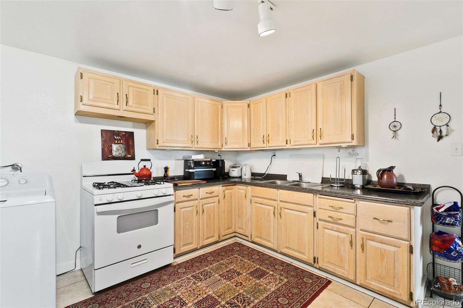 MLS Image #24 for 1512 e monument street,colorado springs, Colorado