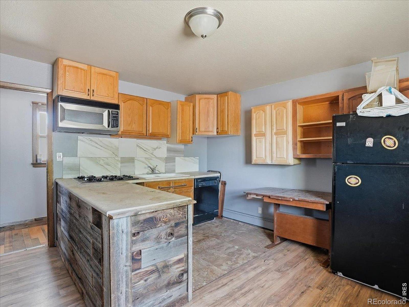 MLS Image #12 for 335 e 11th street,loveland, Colorado