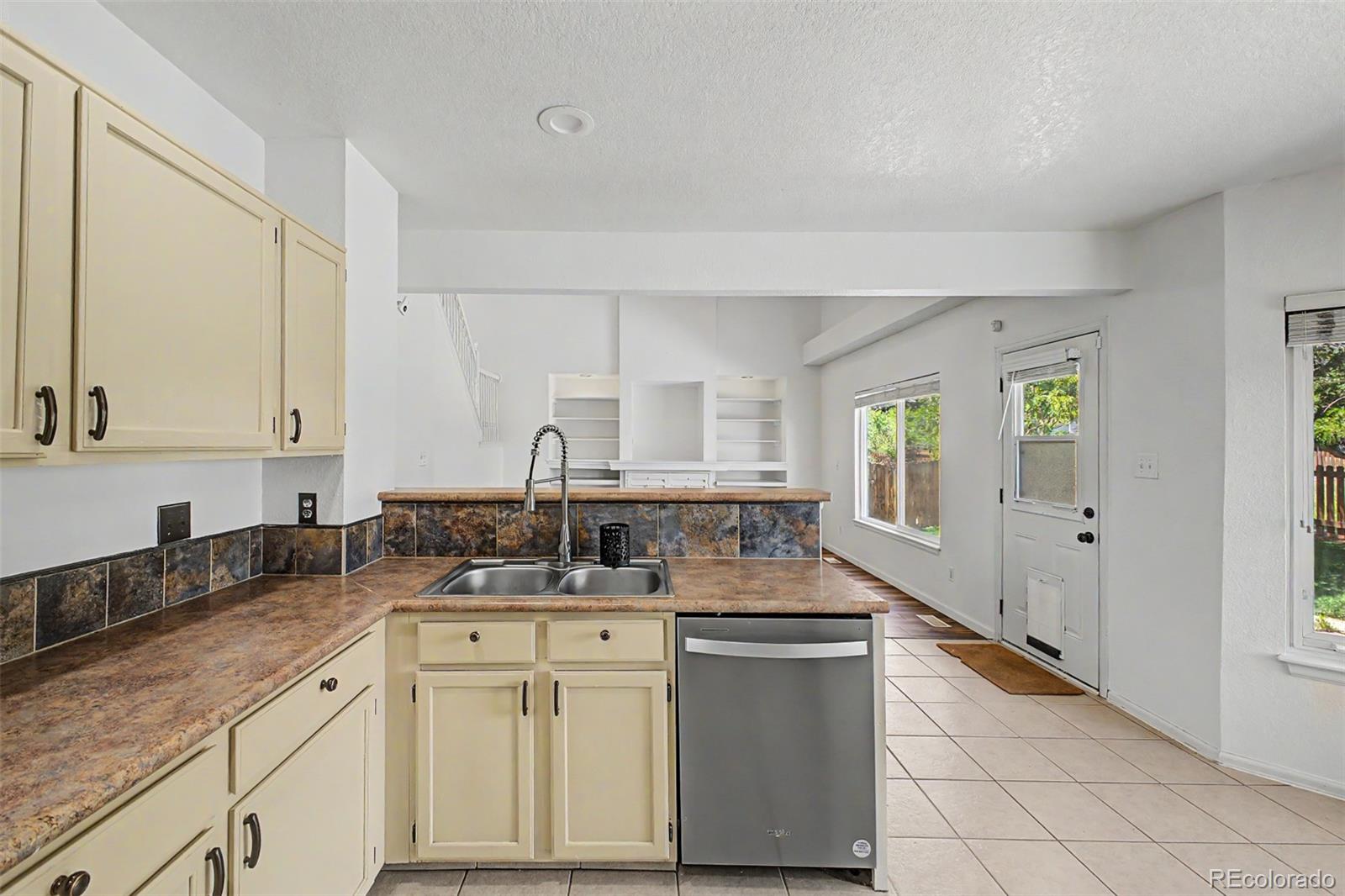 MLS Image #12 for 5561 e 117th avenue,thornton, Colorado