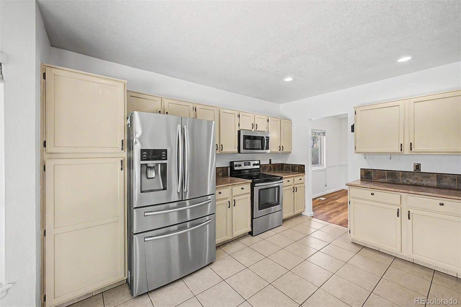MLS Image #15 for 5561 e 117th avenue,thornton, Colorado