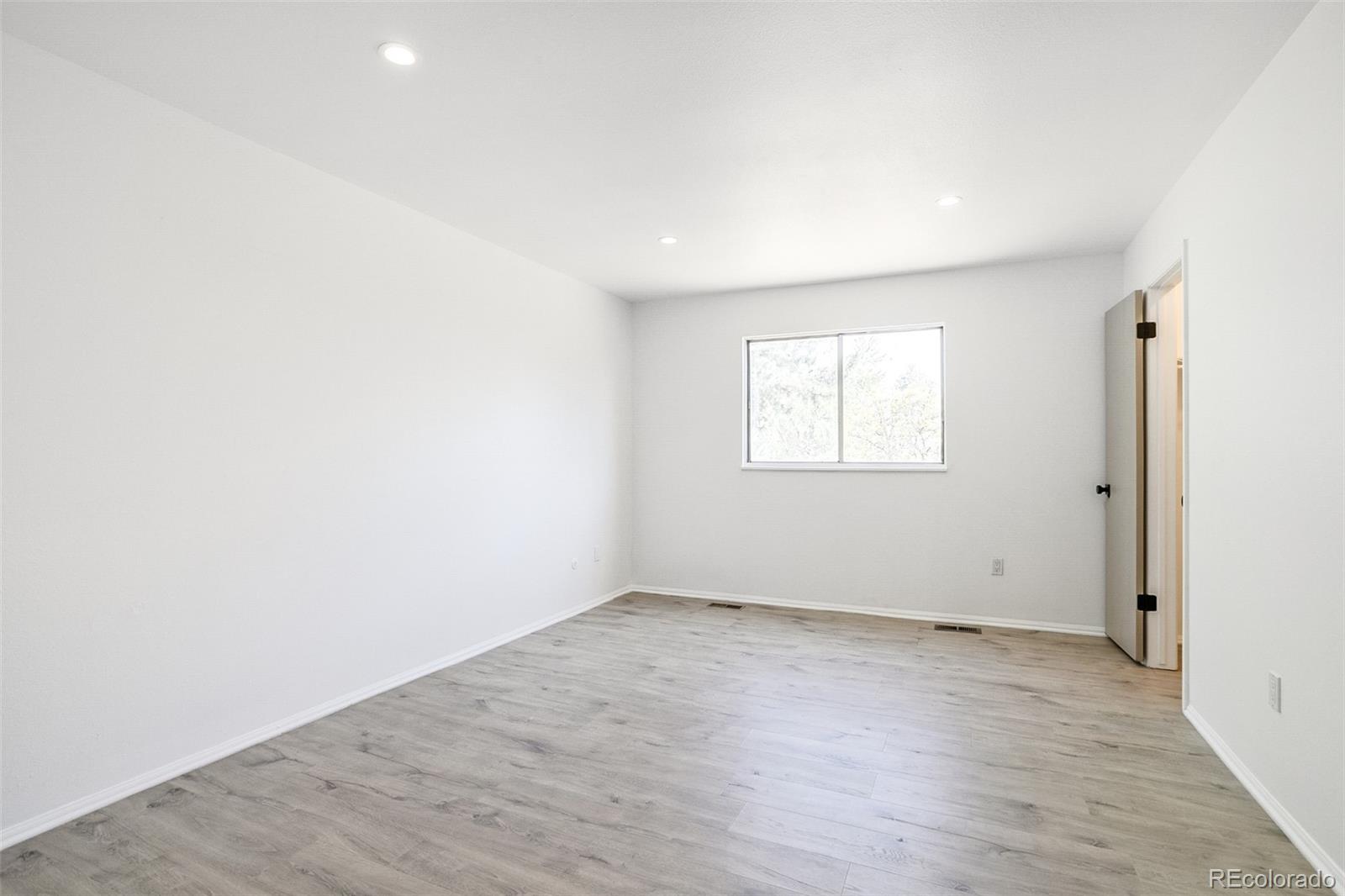 MLS Image #26 for 8165 w 93rd way,broomfield, Colorado