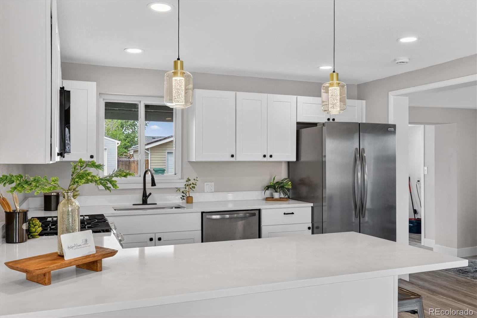 MLS Image #13 for 3055  holly street,denver, Colorado