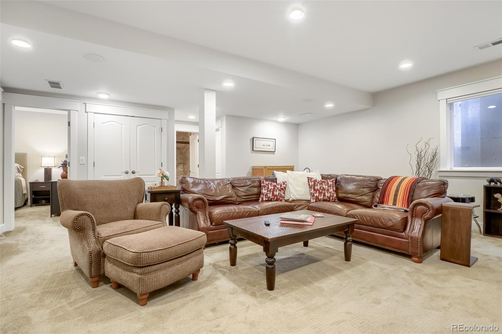 MLS Image #22 for 7361 e 8th avenue,denver, Colorado