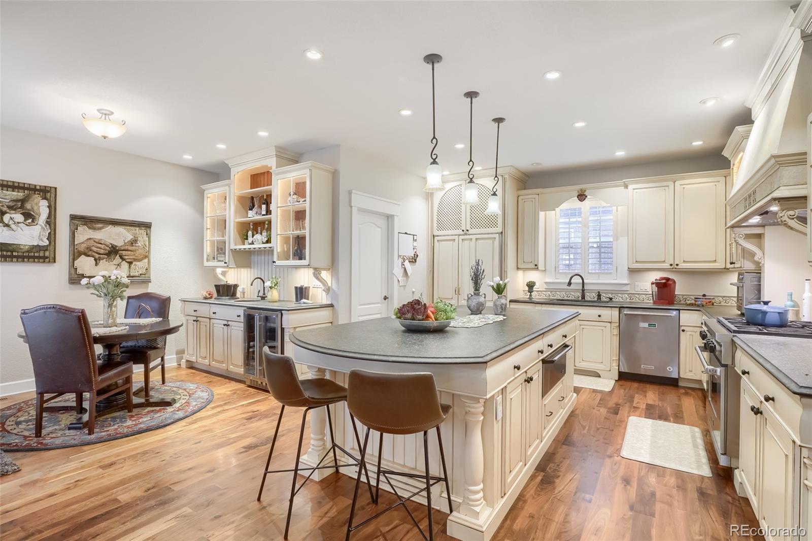 MLS Image #7 for 7361 e 8th avenue,denver, Colorado