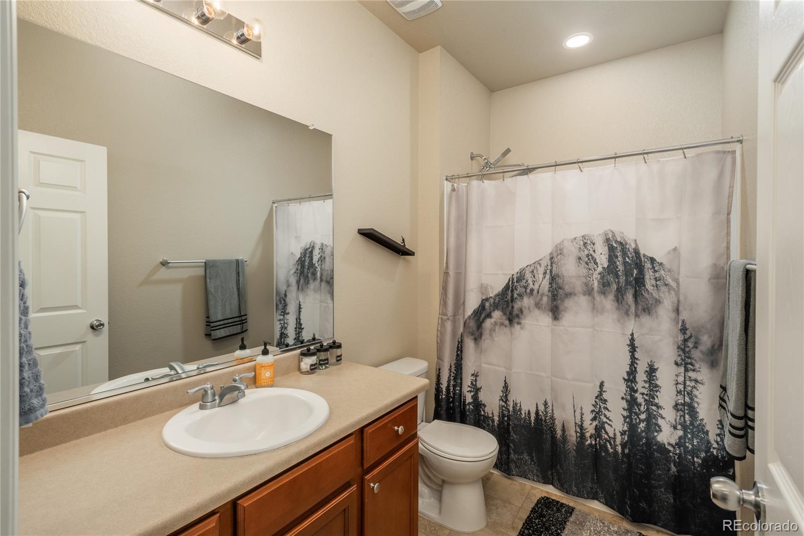 MLS Image #5 for 6434 n ensenada court,aurora, Colorado