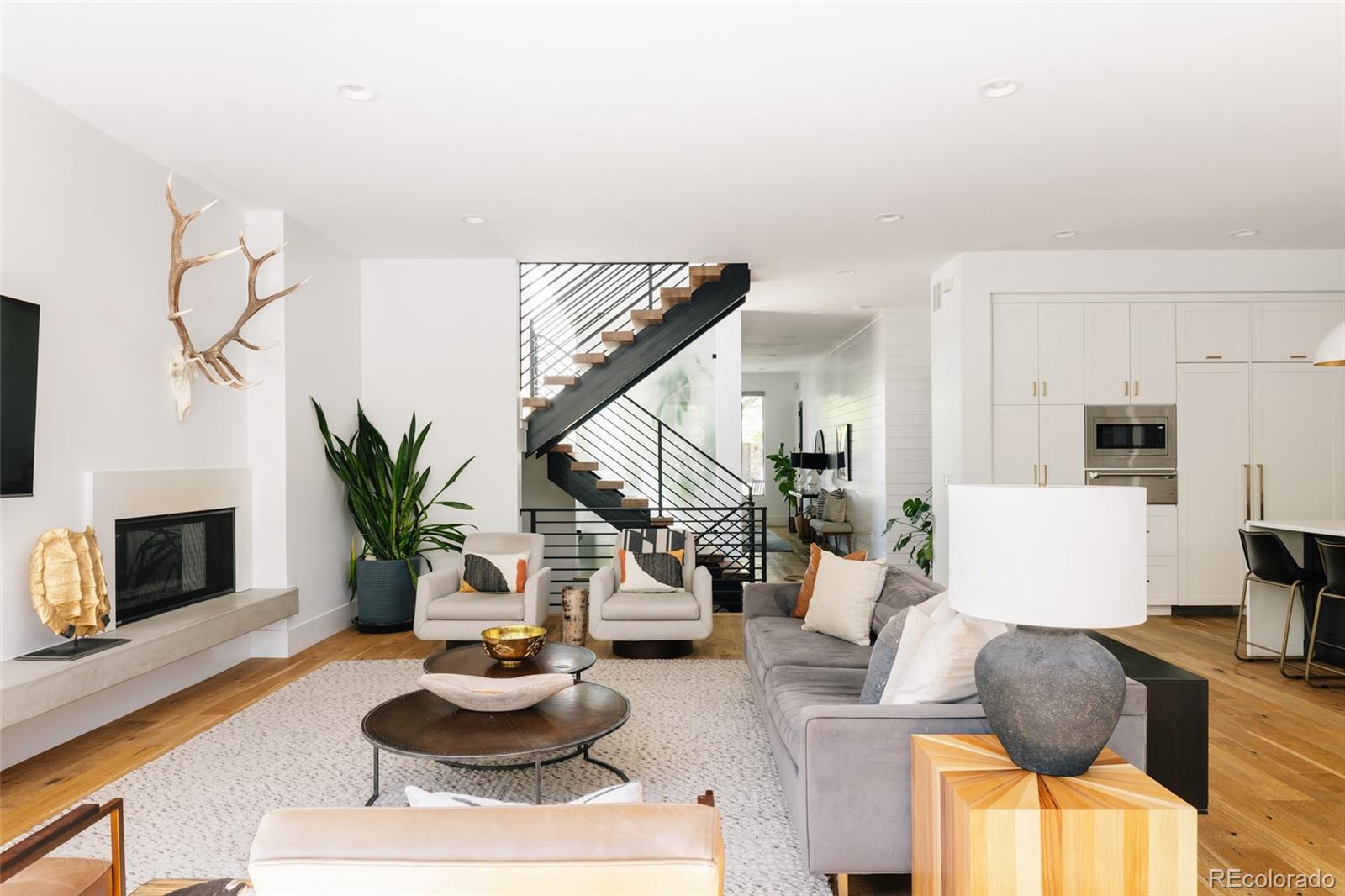MLS Image #17 for 2530 s monroe street,denver, Colorado