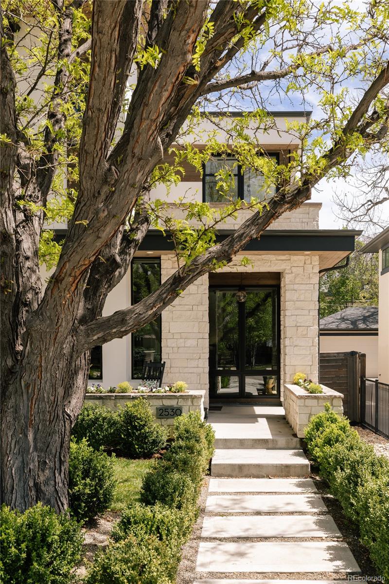 MLS Image #3 for 2530 s monroe street,denver, Colorado