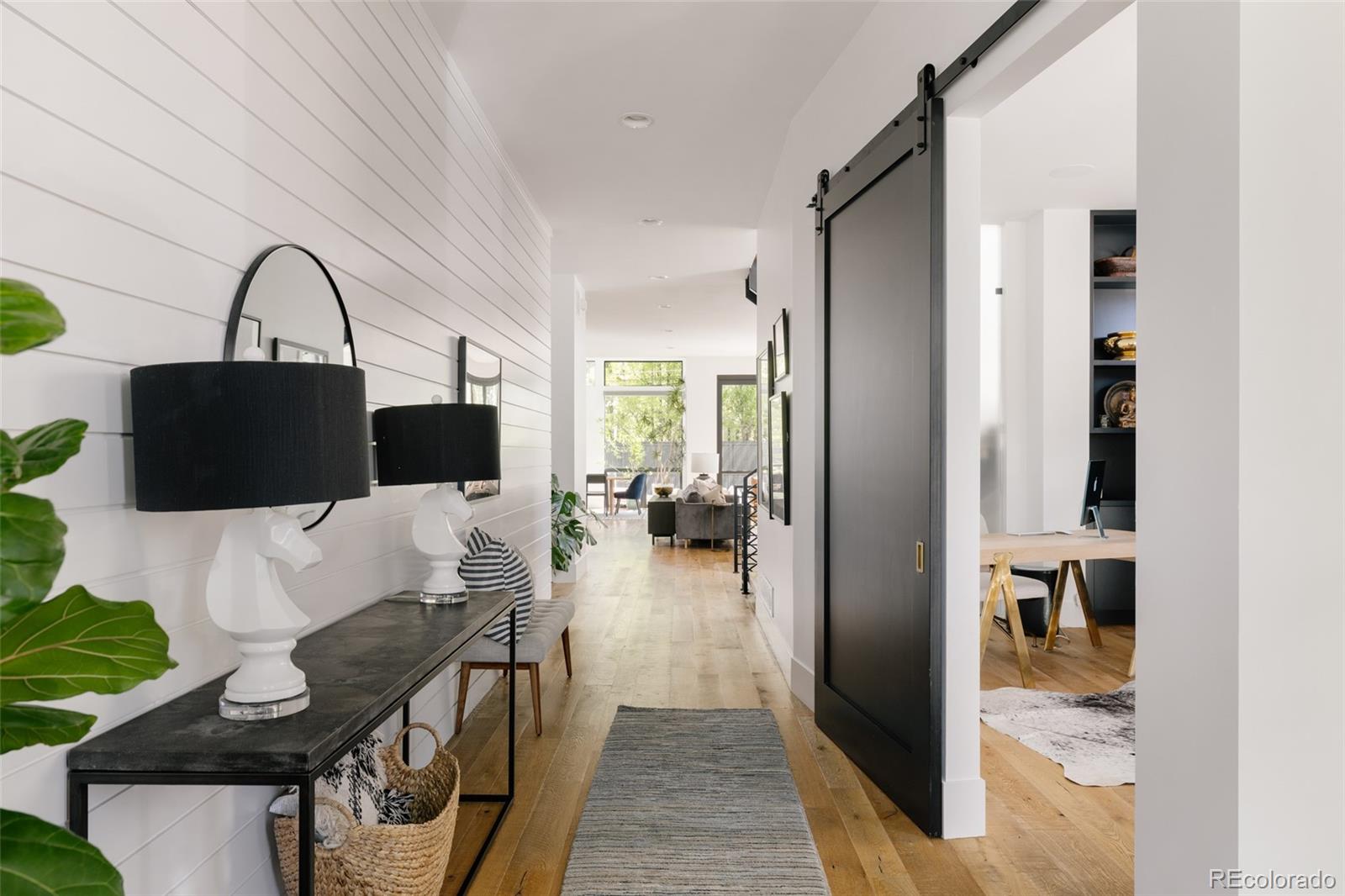 MLS Image #4 for 2530 s monroe street,denver, Colorado