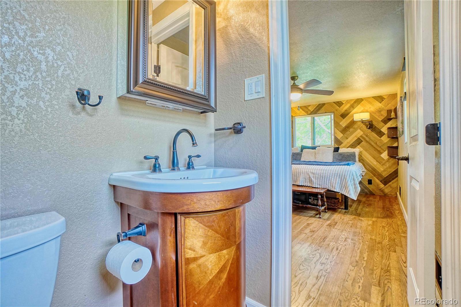 MLS Image #10 for 861  phillips drive,northglenn, Colorado