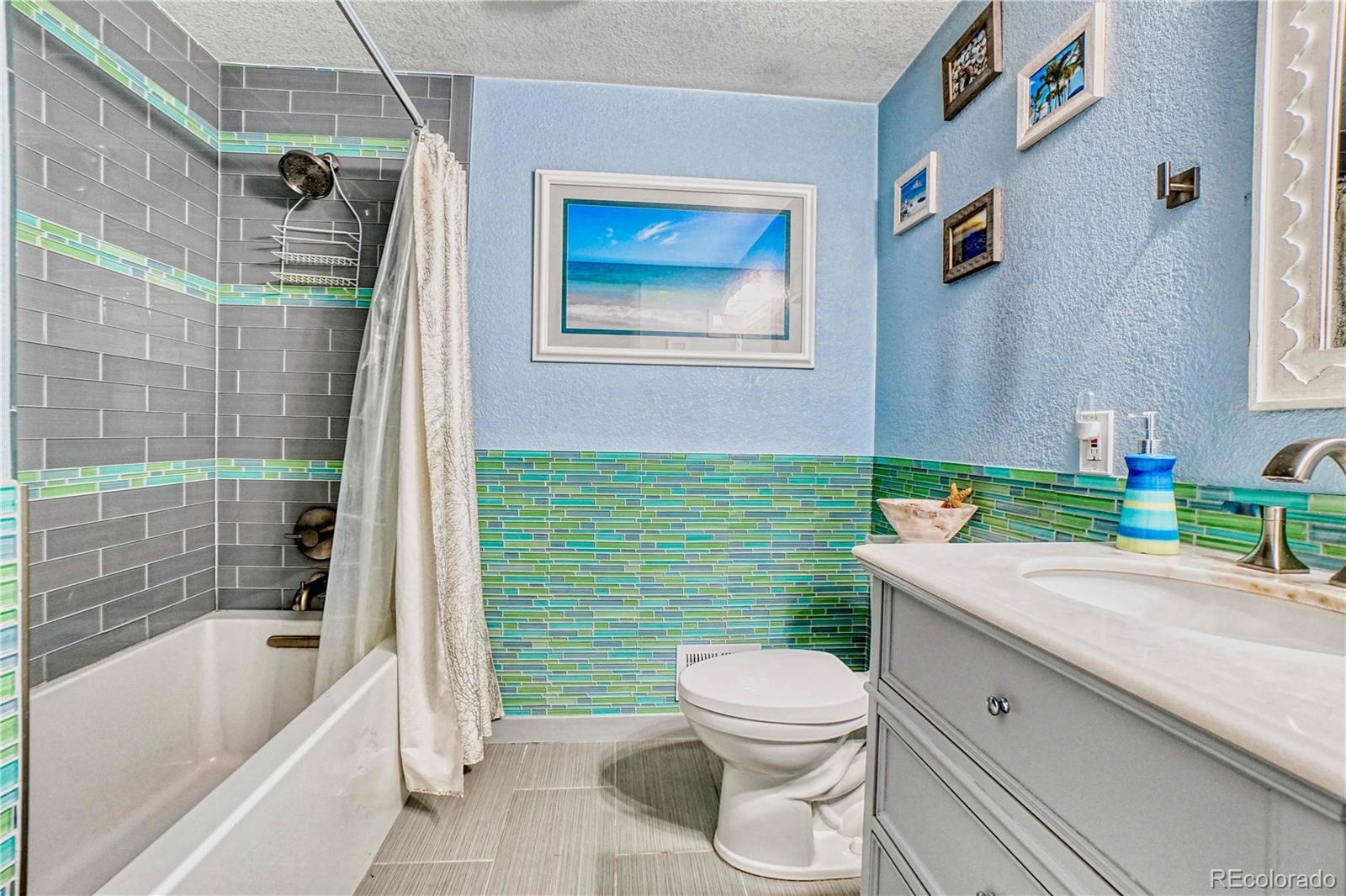 MLS Image #17 for 861  phillips drive,northglenn, Colorado