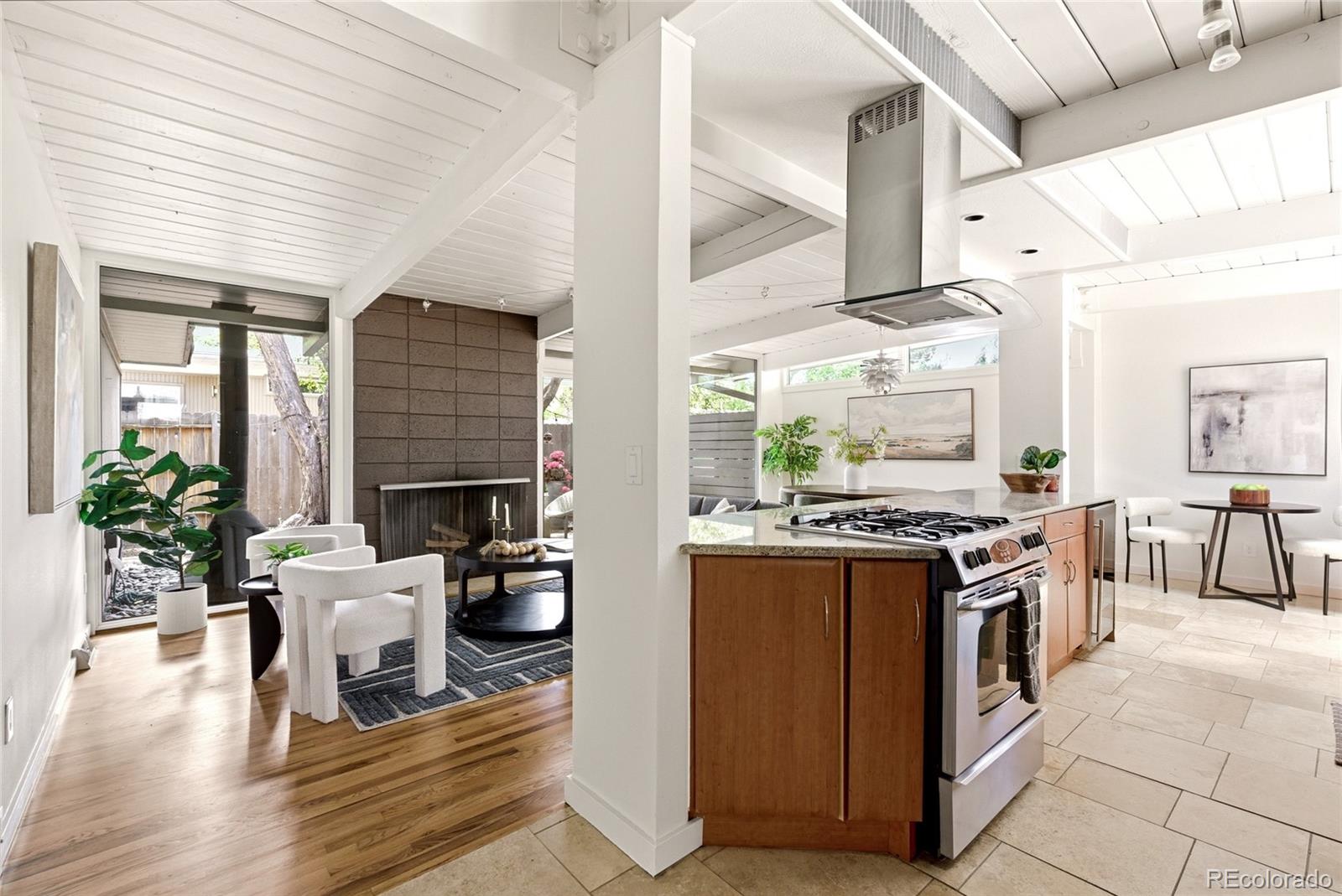 MLS Image #19 for 1360 s dahlia street,denver, Colorado