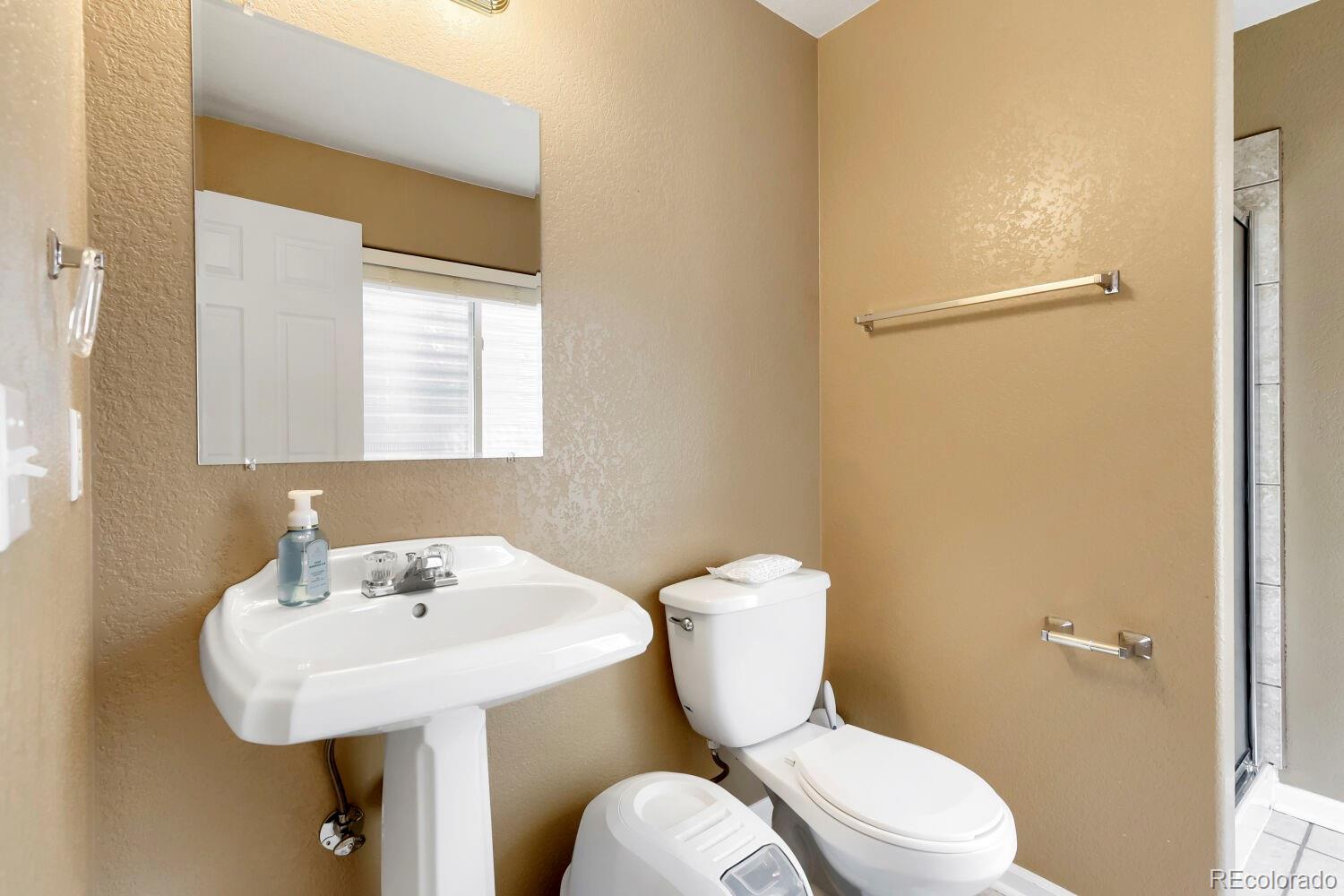 MLS Image #18 for 10675  cliffrose way,highlands ranch, Colorado