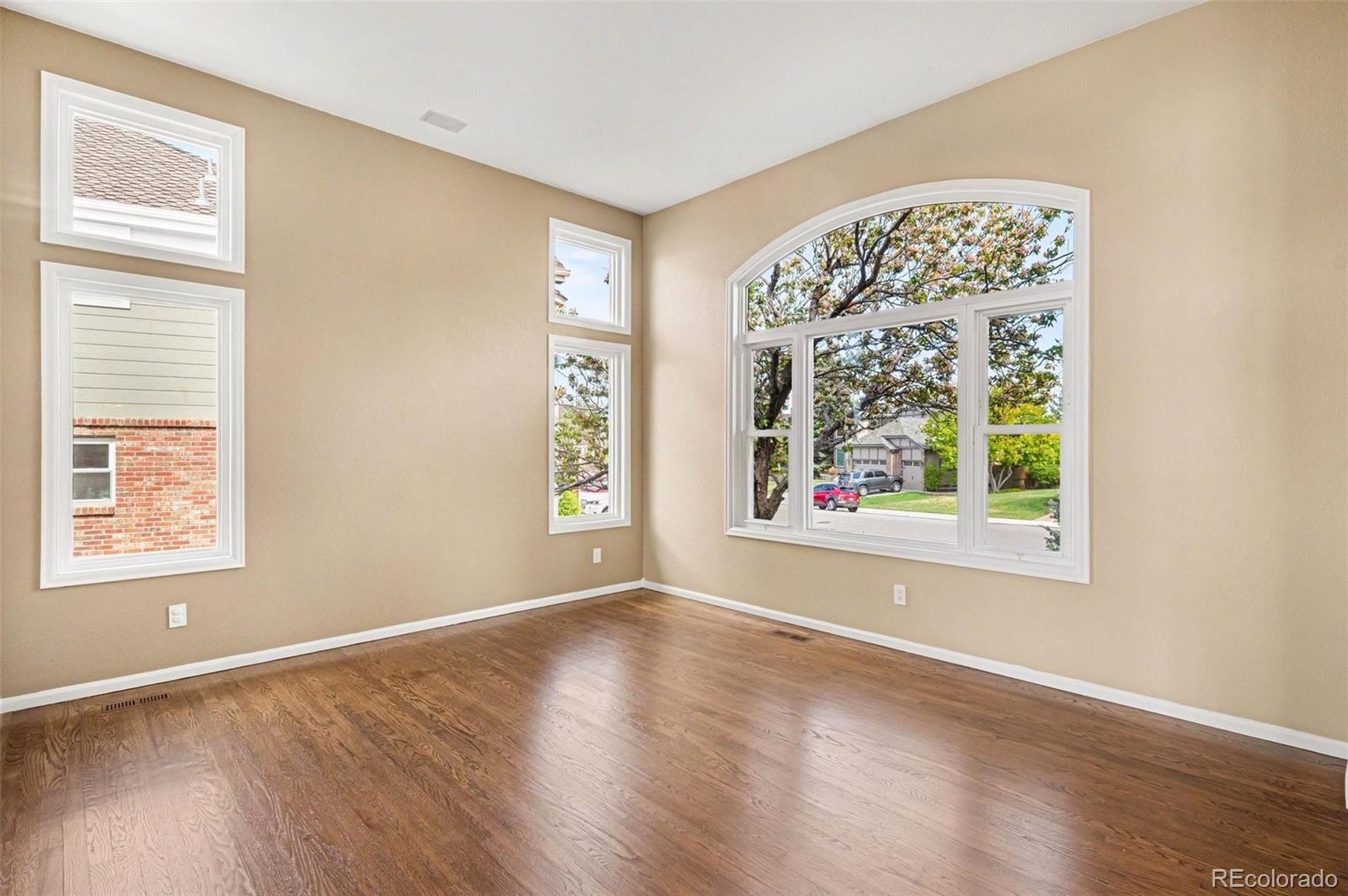 MLS Image #9 for 10085  cottoncreek drive,highlands ranch, Colorado